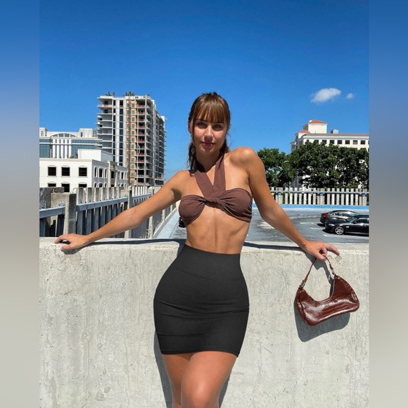 OQQ Women's Small 2 Piece Skirts Black & Rose Stretchy Ribbed  Mini Skirt - Picture 2 of 5